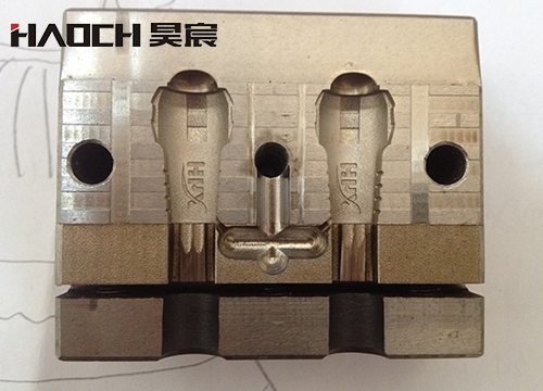 LED vertical injection mold