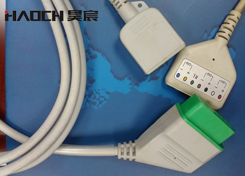 广东Computer plug medical plug mould