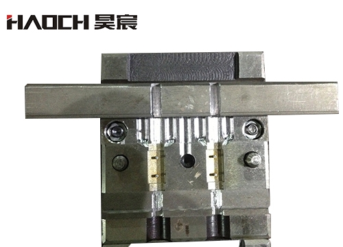 数据线插头模具